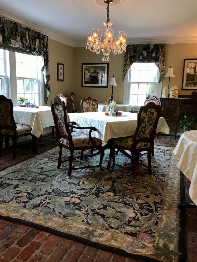 Bed and Breakfast A Butlers Manor Southampton Exterior foto